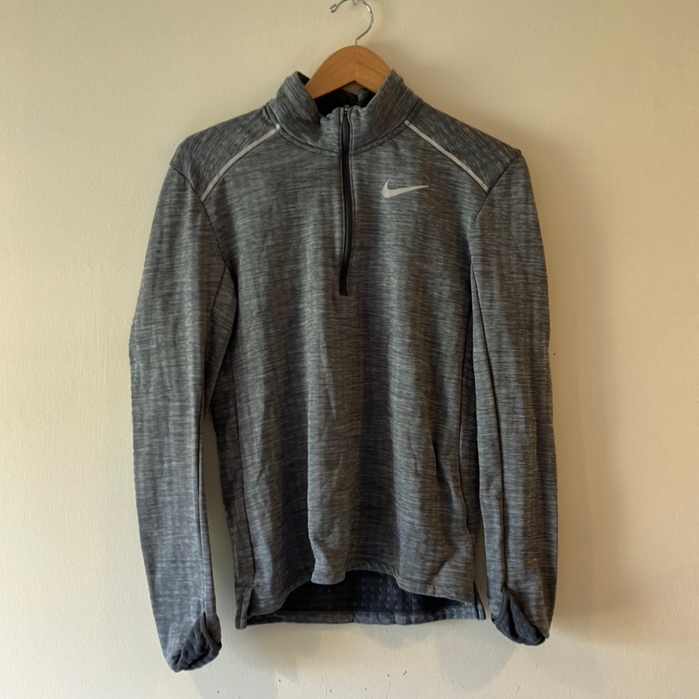 Nike Running Men’s small Gray Quater Zip with Thumb Holes and Hand Warmer